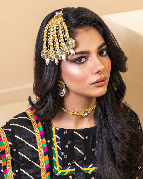 CHOKER NECKLACE - Golden