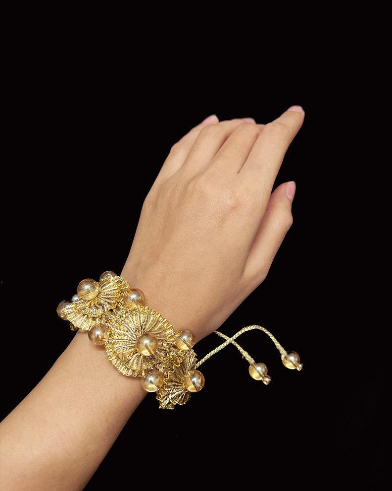 BRACELET - Golden.