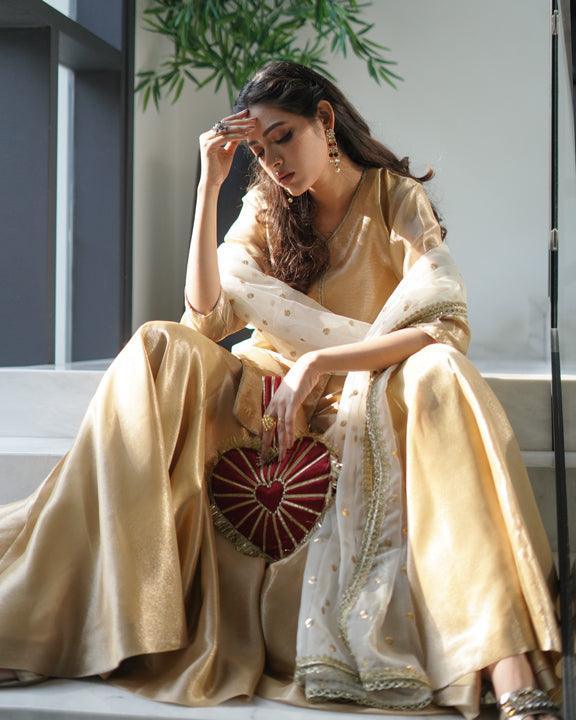 3 PIECE EMBELLISHED SUIT - Golden