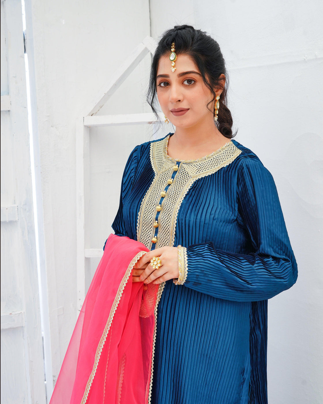 3 PIECE EMBELLISHED SUIT - Blue